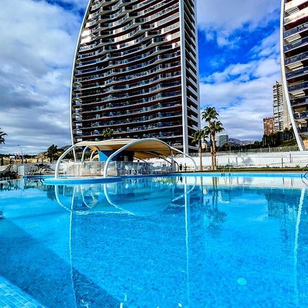 Sunset Waves Sea View Apartments ベニドルム エクステリア 写真