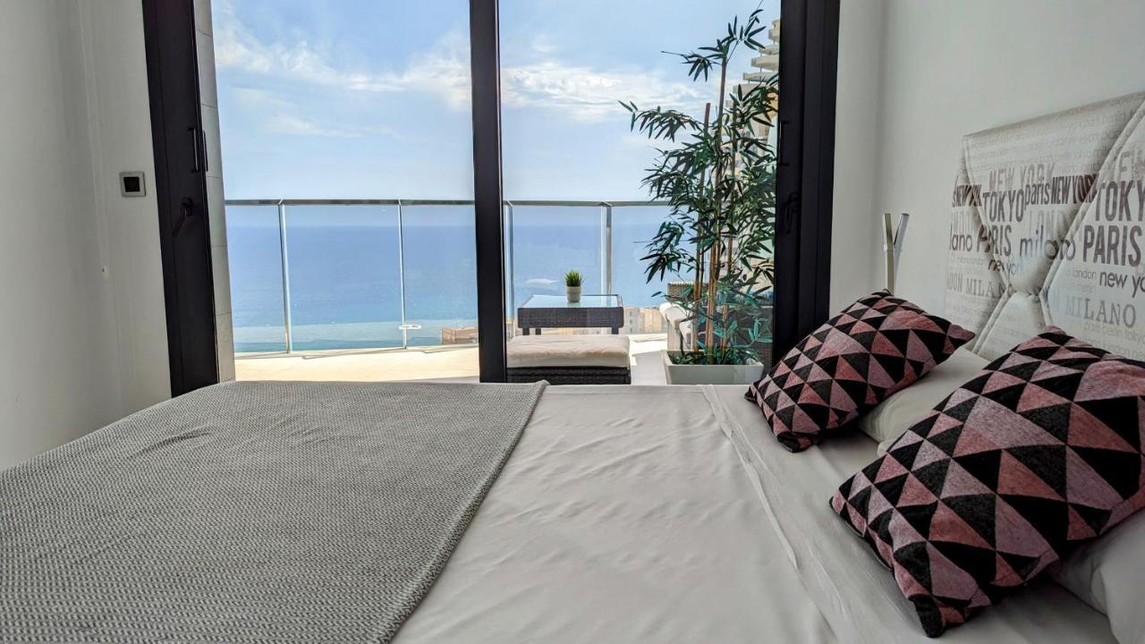 Sunset Waves Sea View Apartments ベニドルム エクステリア 写真